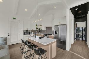 2BR Red Rock Retreat | Near Zion + Sand Hollow