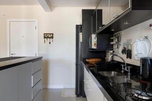 Ap na Beira Mar do Campeche em Condomínio Completo