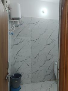 Modernio RK Dham Family Oriented & Peaceful