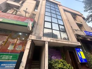 Metrolink Apartment & Suites-Green Park