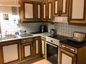 6 person holiday home in Thyholm