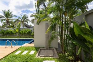 Stylish 3-Bedroom Pool Villa near Laguna Phuket