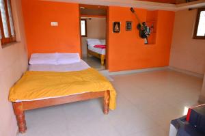 Adhya HomeStay Hampi Kaddirampura