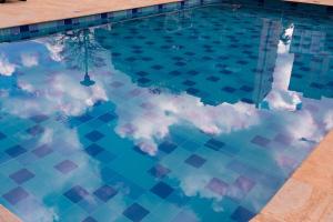 El Poblado 3 BR Family Apt with Breathtaking View