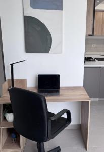 Comodo Apartamento con Ubicacion Central