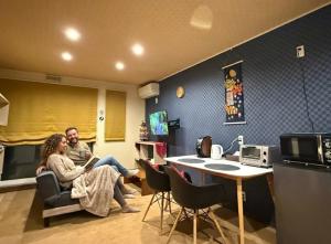 Vieuno Hida Takayama -Live Locally in Cozy Rooms near Takayama Station!