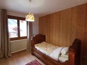 Appartement T4 au centre de La Clusaz avec balcon et WIFI - FR-1-459-252