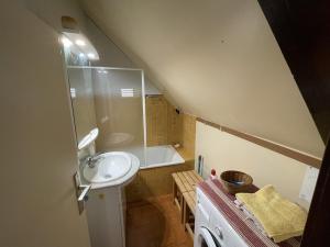 Studio atypique au centre du Lioran pour 4 personnes, confort et charme - FR-1-787-138