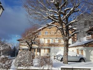 Appartement rénové 2 chambres, centre station, 300m des pistes, 6 pers, WiFi - FR-1-836-63