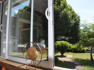 Appartement rénové 2 chambres, centre station, 300m des pistes, 6 pers, WiFi - FR-1-836-63