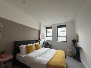 Luxury Ground Floor Seaview 2 Bedroom Apartment