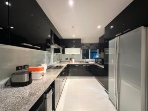 Family Suite 3-BR #VN Residence 2, Pratumnak - Pattaya