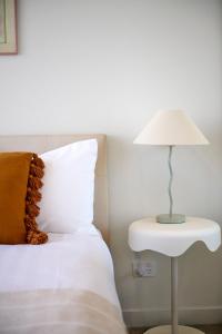 Spencer Loft with Pool & Gym Access