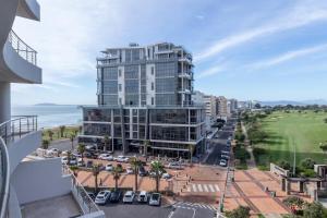 Apartment in Mouille Point