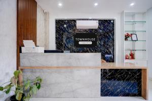 Townhouse ISBT Guwahati Formerly The Pinnacle Inn