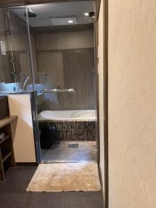 Kyōraku Honkan 杏洛 本館 ,Kyoto Machiya ,Garden Bath