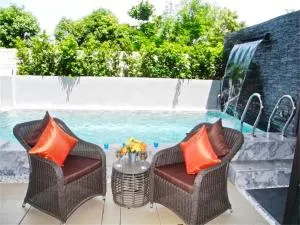 COCO Chalong 2 bedrooms New Villa - Ban Bo Rae