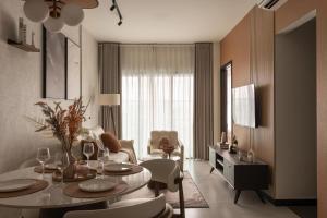 Rivergate Residence D4 - Luxury Studios & 2-3 Bedrooms - Central District 4, Next to District 1 City Centre