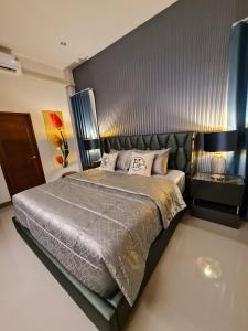 Alice pool villa in Krabi