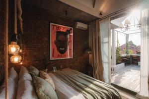 Stylish Bali Retreat 2BR Private Villa Canggu