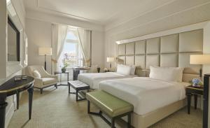 Párisi Udvar Hotel Budapest, part of Hyatt