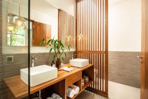 Luxury 5bd villa 5 min from Berawa beach