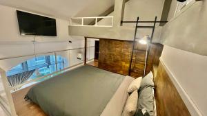 Lim Concept - Lim Pigeon