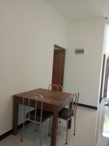Mystery Trails - Weligama