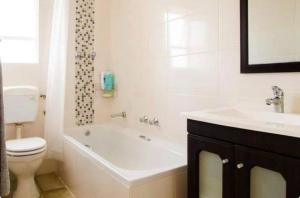 West Coast Holiday Let