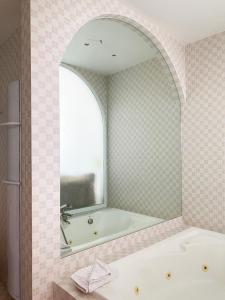 Beautiful period apartment Riviera Palace