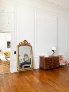 Beautiful period apartment Riviera Palace