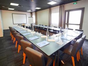 Hotels Kyriad Hotel Orly Aeroport - Athis Mons : photos des chambres