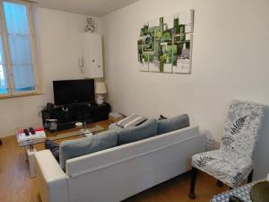 Bord Charente face Pôle Magelis - T2b Triplex