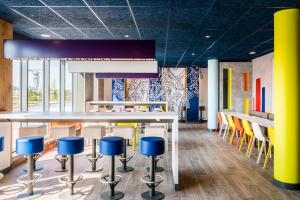 Hotels ibis budget Saint Quentin Yvelines - Velodrome : photos des chambres