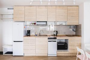 Lubicka 69 Urban Retreat Apartment by BookingHost