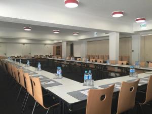 Hotels Kyriad Le Bourget Centre- Parc Des Expositions : photos des chambres