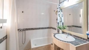 Casa Rincon de la Abuela Maria Prado del Rey by Ruralidays