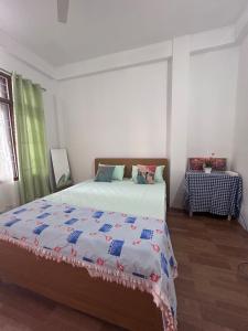 Happy Home 2 min walk away frm city cntr & APOLO