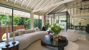 Villa Dreamora by Villa Finder