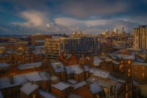 Sidemersey Livings- Convenient 1-Bedroom Flat with a View, Central Liverpool