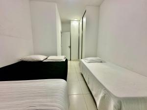 Casa no Centro de Bertioga e próximo da Praia