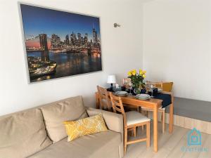 Milky Apartment with Balcony - 3 km to Baltic Sea