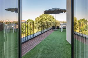 GuestReady - One Step Closer