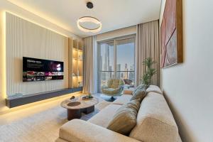 Iconic 2BR Vida Dubai Mall with Direct Mall Access