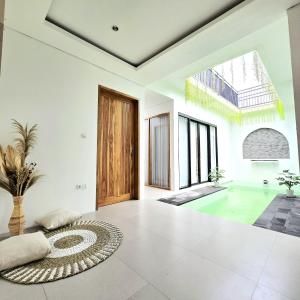 3 Bedroom Private Pool Villa in Mengwi Kapal