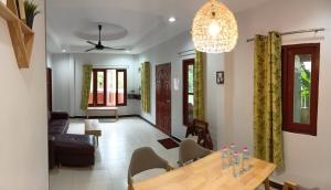 2BR Maryam villa near Tesco & beach.