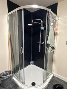 Our Charming 3-Bedroom, 1-Bathroom flat