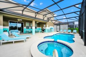 Luxury Villa with Pool Hot Tub Billiard Air Hockey