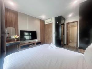 Ha Đo Centrosa Building , Ba Thang Hai street, distrist 10