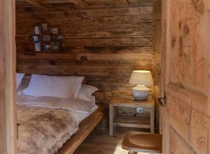 Chalet with fireplace and sauna